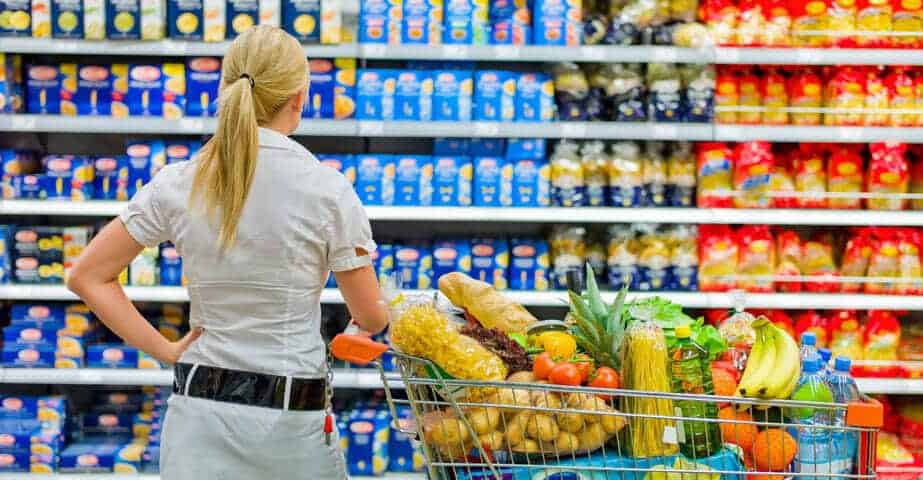 grocery shopping for safe foods