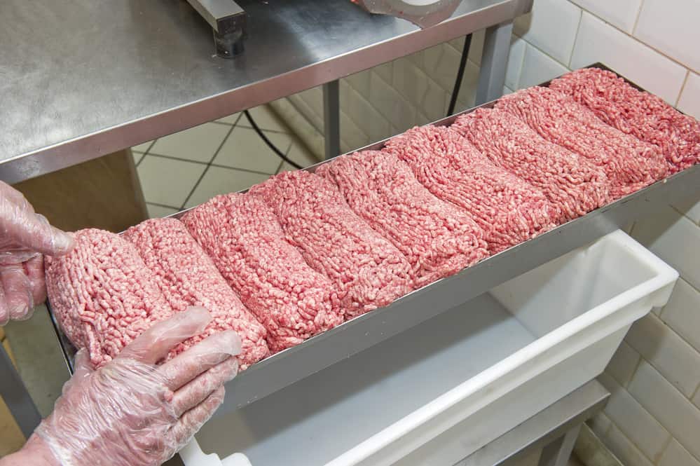 Pink Slime is Now Officially "Ground Beef" Here's How to Avoid It