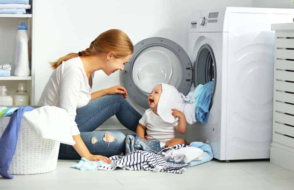 Is Your Laundry Detergent Toxic? Safe & Toxic Brands Washing Your Clothes 3