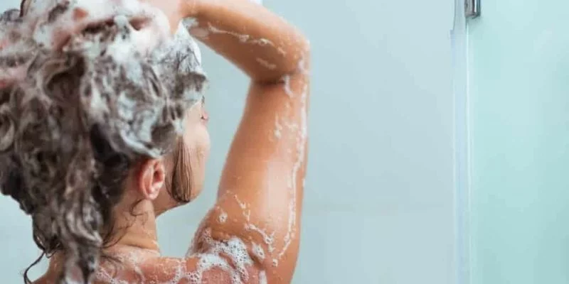Dangerous Shampoo & Conditioner Chemicals: What Brands to Avoid and Our Must Use List