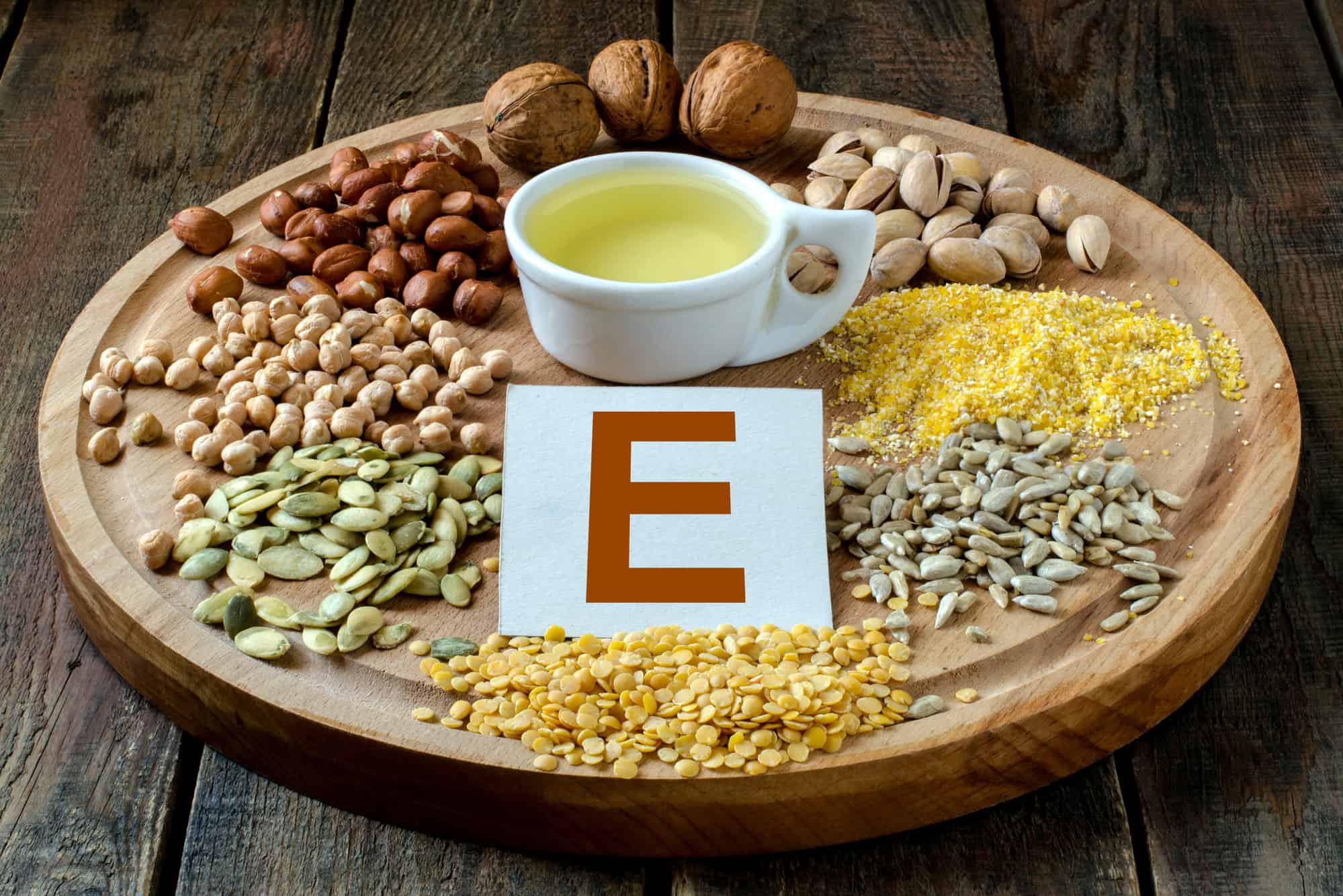 Foods containing vitamin E: oil, peas, lentils, corn, peanuts, pistachios, walnuts, sunflower seeds and pumpkin