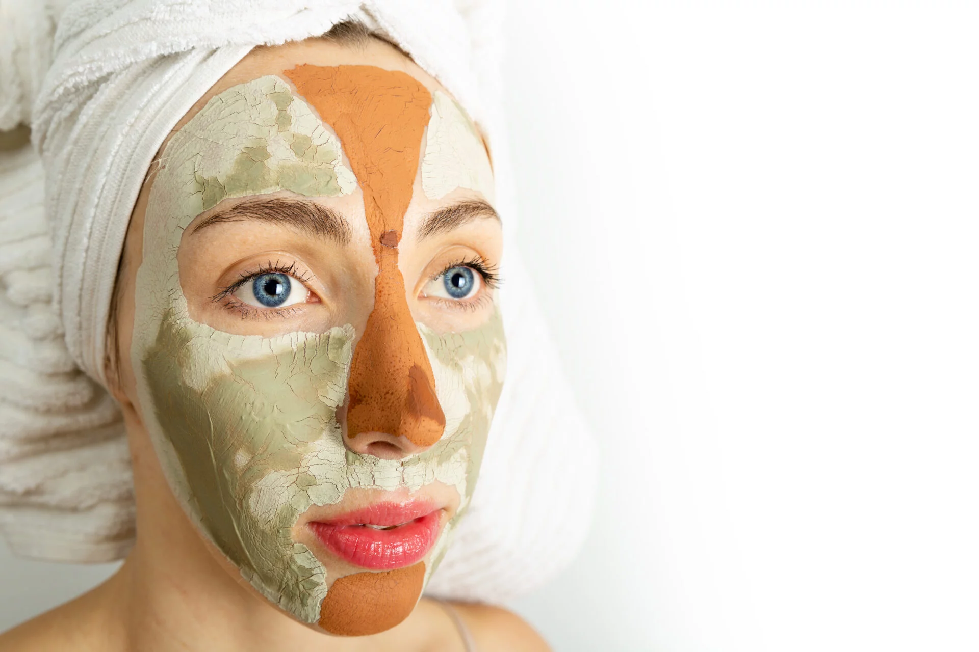 woman wearing a non-toxic beauty peel-off mask