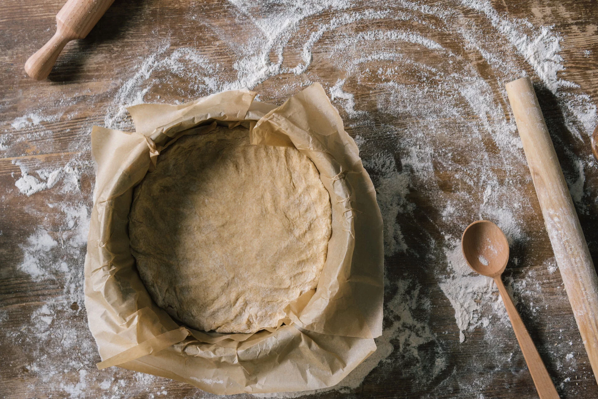 Pie crust made within parchment paper