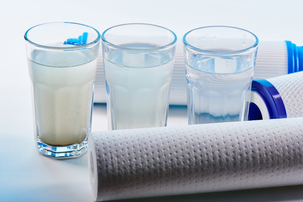 Best Home Water Filters for Toxic PFAS "Forever Chemical" Filtration
