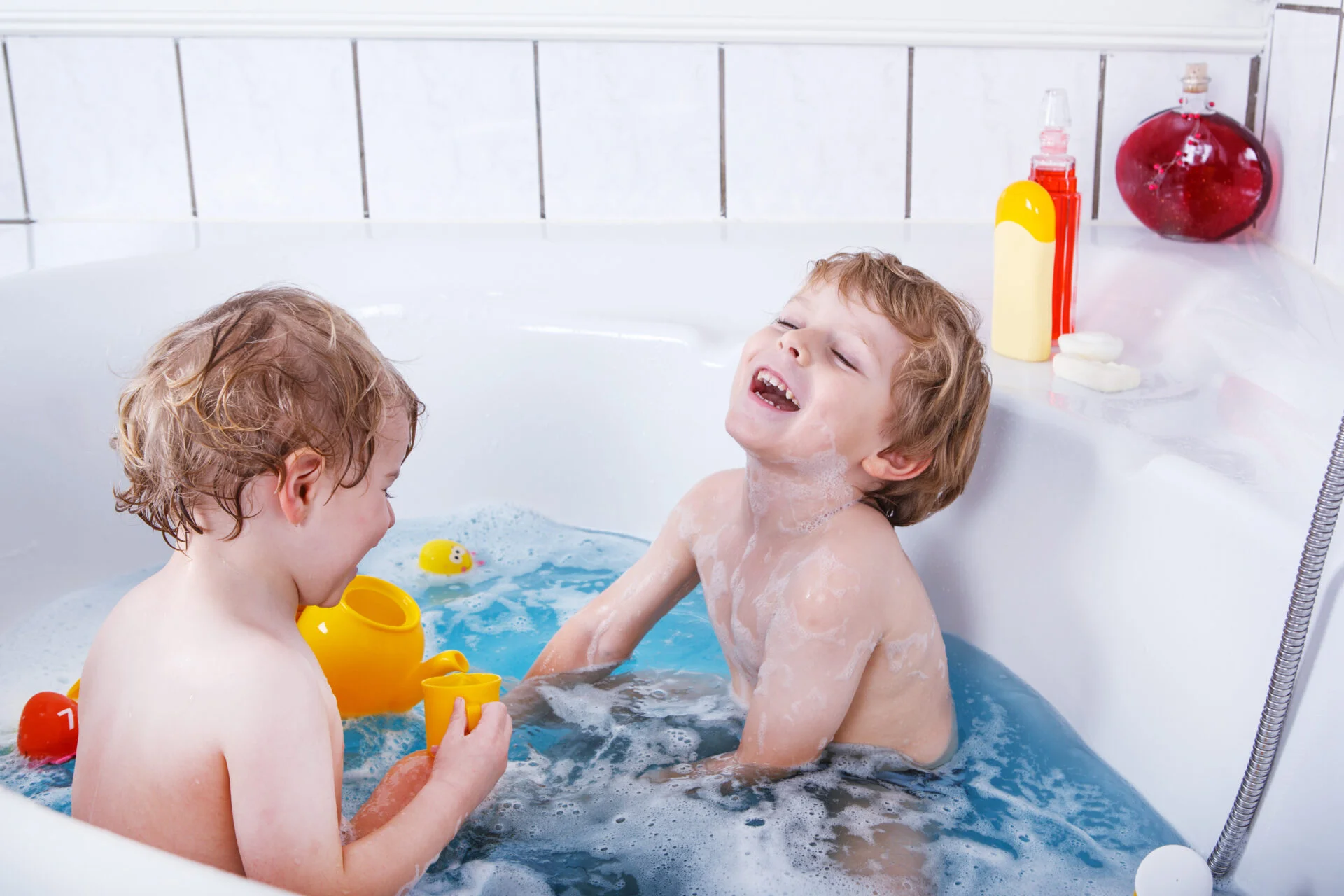 Buy Kids Bubble Bath: Long-Lasting, Big Bubbles Fun - Fresh Monster