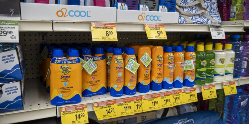 Banana Boat Sunscreen on the shelves leaking benzene into the formula