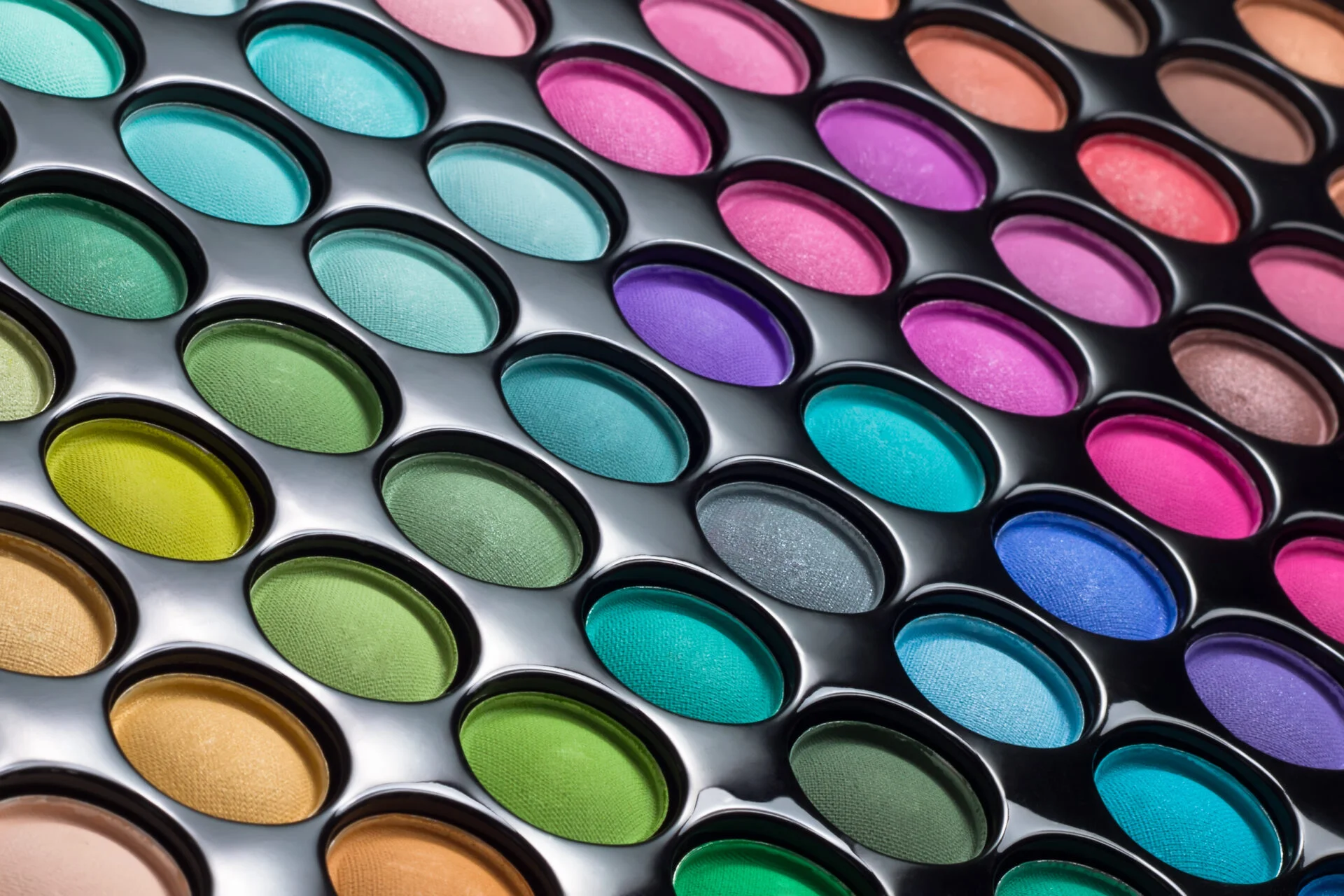 Does this makeup contain PFAS? Very possible.