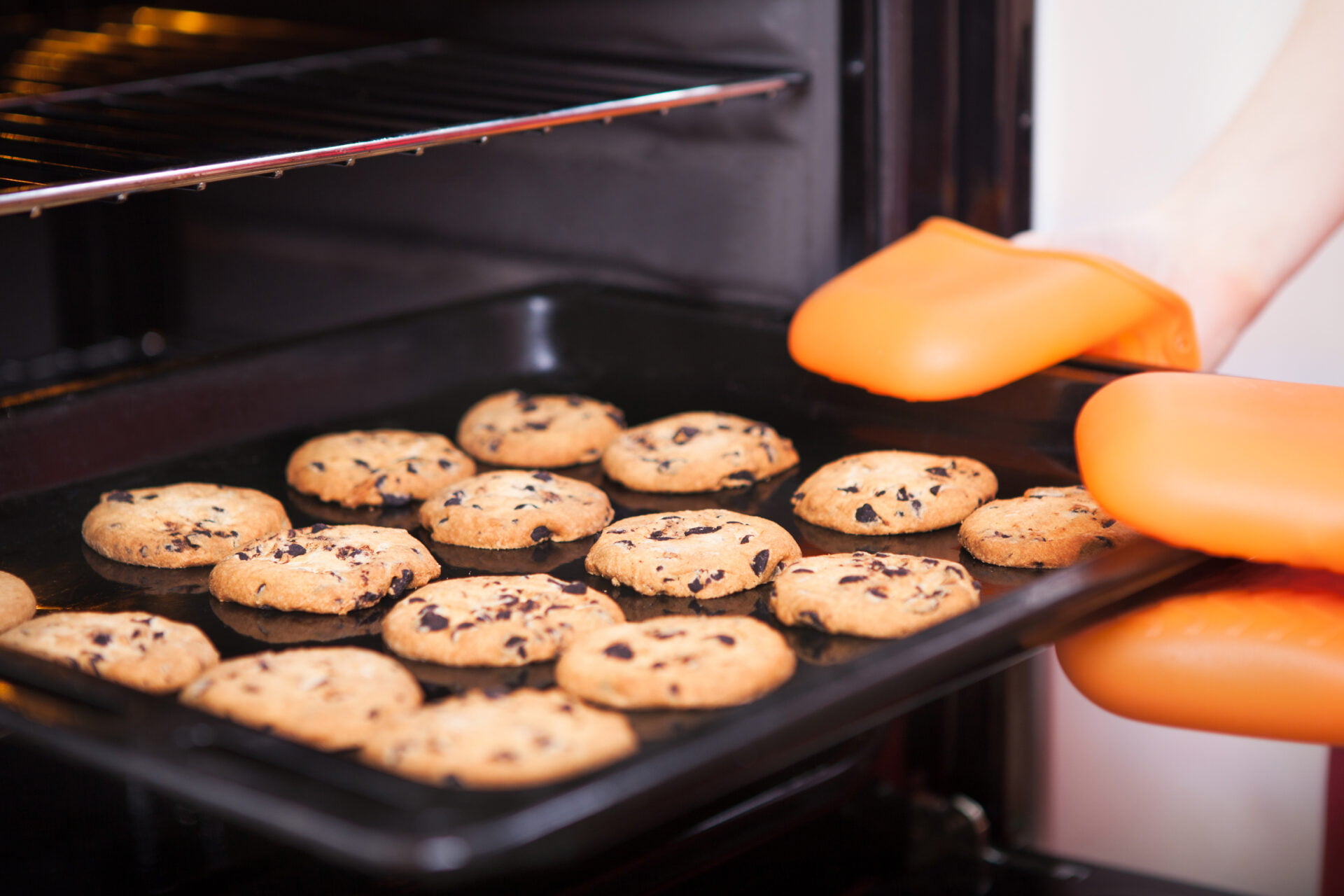 Safest Non-Toxic Baking Sheets, Cookie Sheets, & Sheet Pans