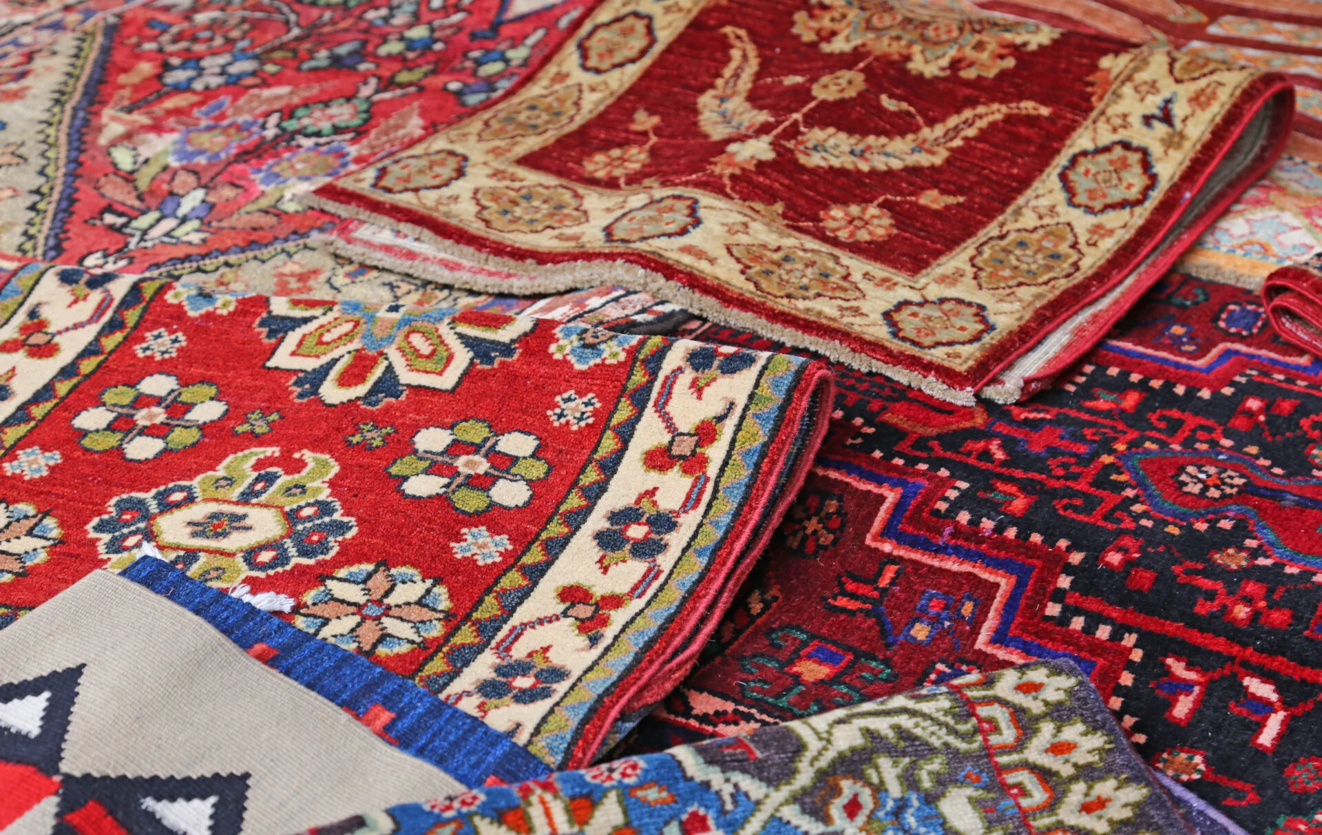 fine rugs Handmade wool for sale in the shop of fine rugs